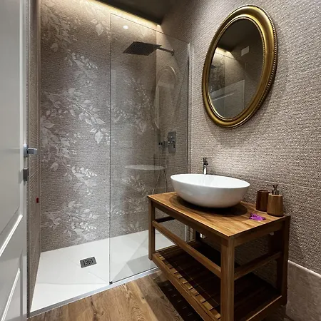 La Maison Coloniale E Zona Wellness Free Guest house Cagliari