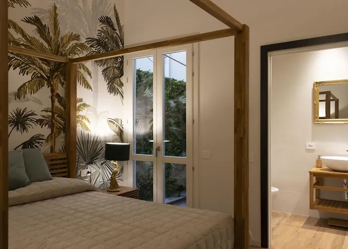 La Maison Coloniale E Zona Wellness Free Гостевой дом 4*